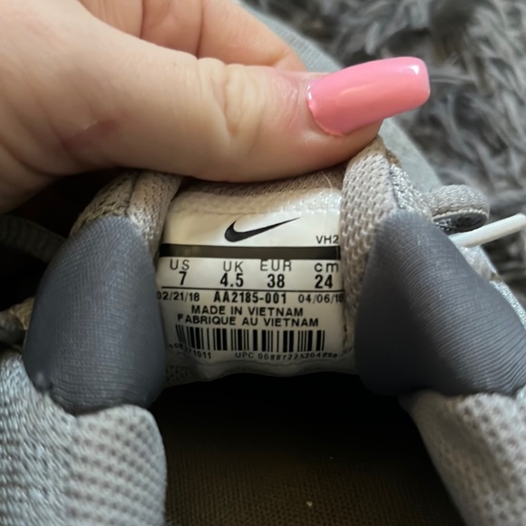 Grey Nike Sneakers - Picture 10 of 10